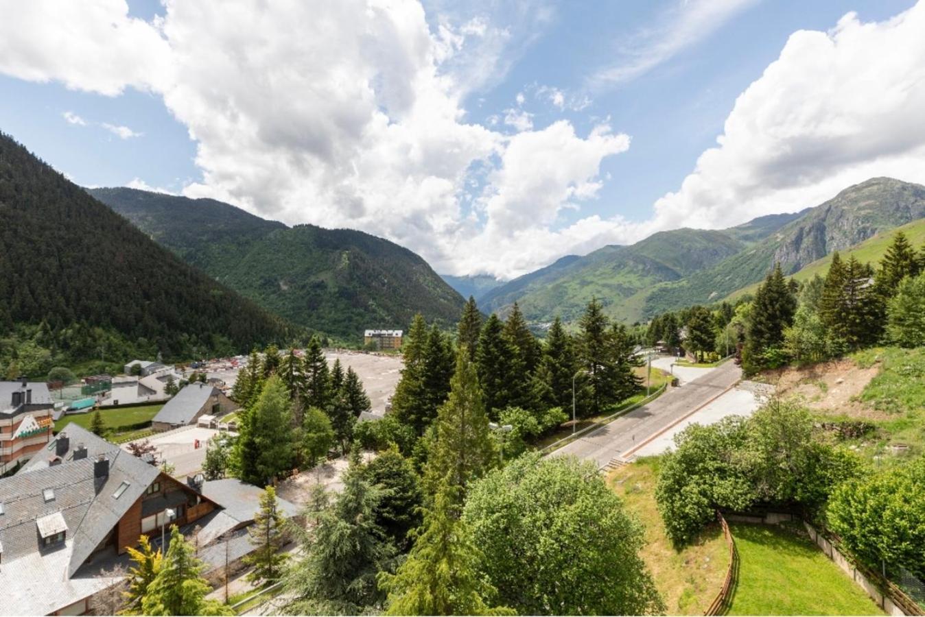 Chic Humaralet, Pie De Pistas, Free Parking Lejlighed Baqueira Beret Eksteriør billede